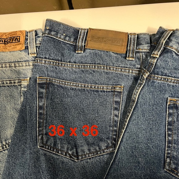3 Pairs of Men’s Dakota Jeans - Picture 3 of 8